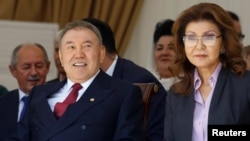 Қазақстан президенті Нұрсұлтан Назарбаев пен қызы Дариға Назарбаева. Алматы, 1 мамыр 2016 жыл.