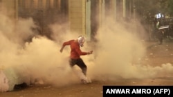 دفاع مدنی لبنان می‌گوید در ادامه خشونت‌ها دست‌کم ۳۶ تن دیگر زخمی شده‌‌اند. نیروهای امنیتی نیز می‌گویند ۲۰ تن از ماموران زخمی و به مراکز درمانی انتقال یافته‌اند.