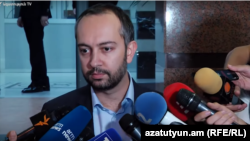 Էդուարդ Աղաջանյանը, արխիվ