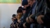 Крымские татары совершают намаз в мечети в Бахчисарае. 7 марта 2014 года. 