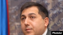 Защитник прав человека Армении Армен Арутюнян 