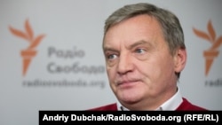 Юрієві Гримчаку також визначено заставу у розмірі 3123 розміри прожиткового мінімуму для працездатних осіб, що становить 5 мільйонів 999 тисяч 283 гривні