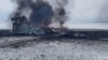 Уламки штурмового літака ВПС Росії в полі біля міста Волновахи на Донеччині, 4 березня 2022 року