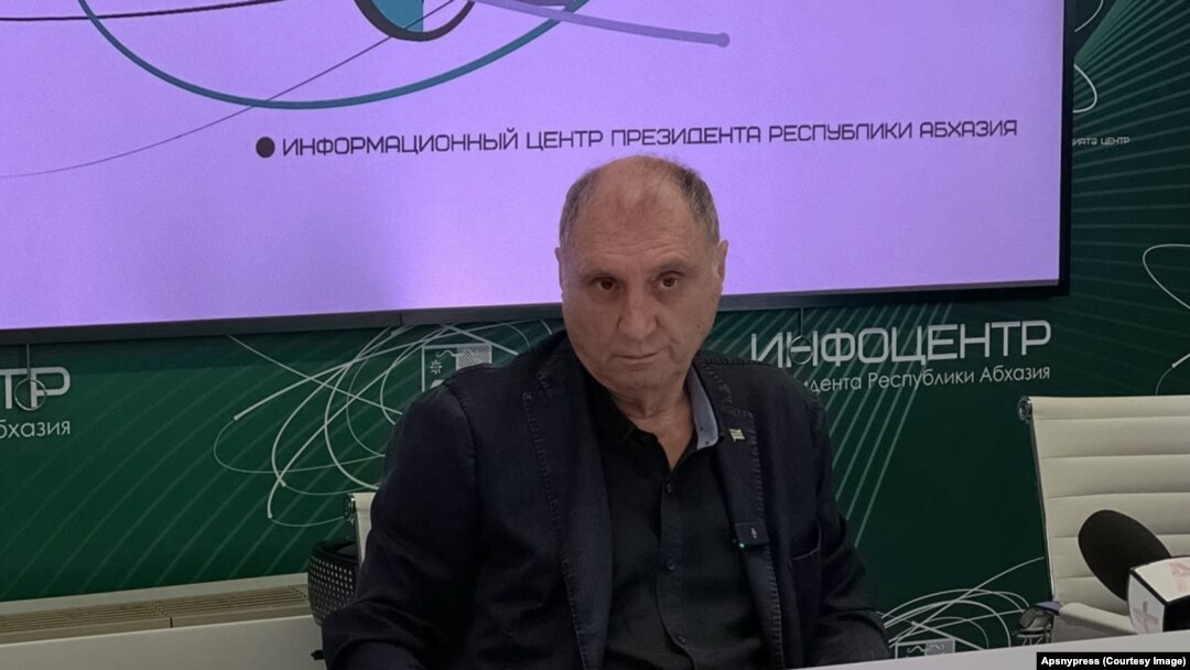 სერგეი შამბა, ოკუპირებული აფხაზეთის ე.წ. საგარეო საქმეთა მინისტრი 