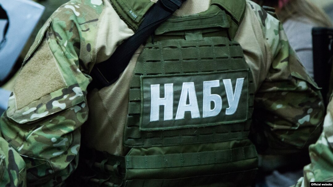 Ілюстраційне фото. Співробітник Управління спеціальних операцій Національного антикорупційного бюро України (НАБУ)