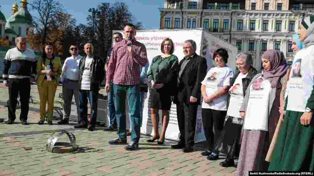 Акцію також відвідав ексв&rsquo;язень Кремля, український режисер Олег Сенцов...