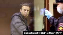 Олексію Навальному в кримінальній справі 2014-го року дали три роки колонії