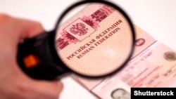 Шаҳрвандии Русия бисёр тоҷикистониҳо ба хотири кору зиндагии қонунӣ дар ин кишвар дарёфт мекунанд