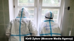 174 людини за попередню добу померли в Росії через коронавірус