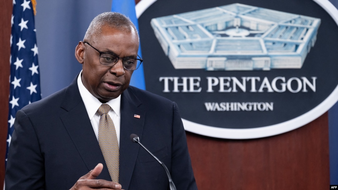 Lloyd Austin na pres-konferenciji u Pentagonu, Washington, SAD, 26. aprila 2024.