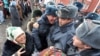 Власть vs. оппозиция: Методы политической борьбы устарели
