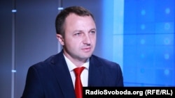 Суттєвих порушень наразі не зафіксовано, каже Уповноважений із захисту державної мови Тарас Кремінь