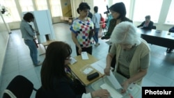 Ավագանու ընտրություններ Երևանում, արխիվ 