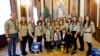 Зеленський привітав із Різдвом християн, які відзначають його 25 грудня