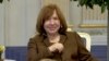 Светлана Алексиевич, барандаи ҷоизаи Нобел дар бахши адабиёт.