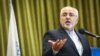 انتقاد تلویحی ظریف از نامه‌های «غیر دیپلماتیک» احمدی‌نژاد