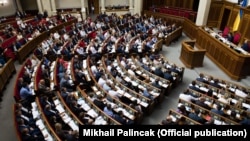 Проєкт держбюджету представять у Раді